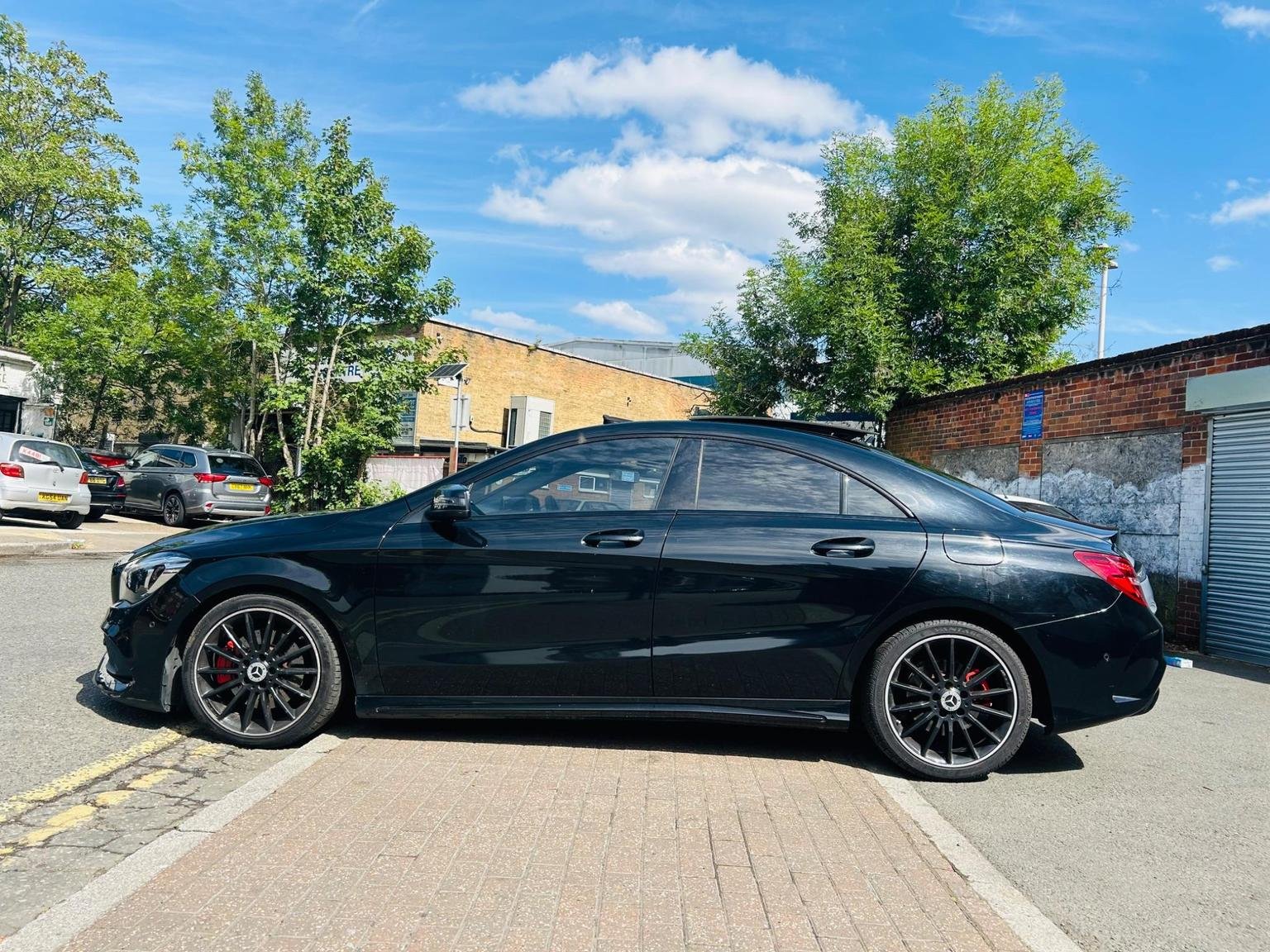 Mercedes Benz CLA