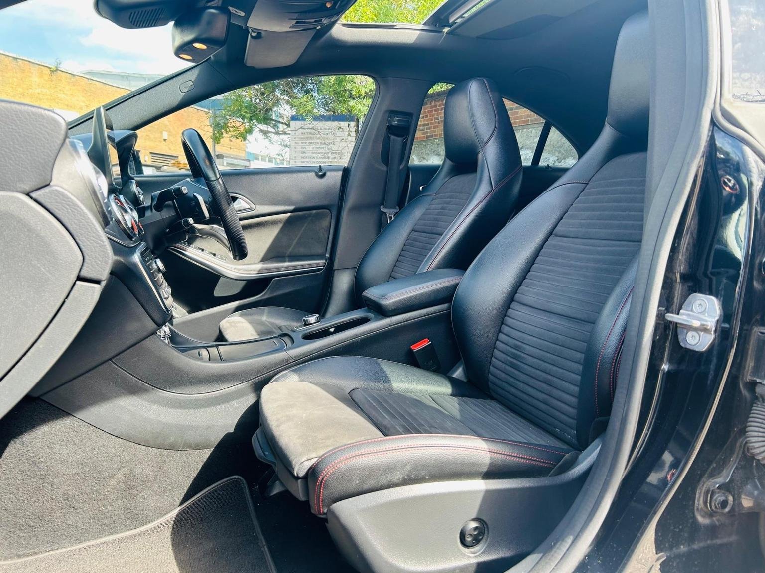 Mercedes Benz CLA