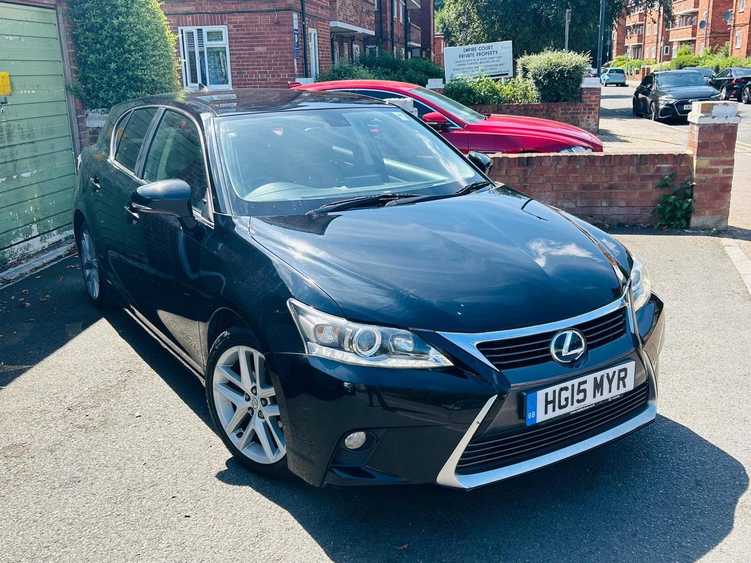 Lexus CT 200h