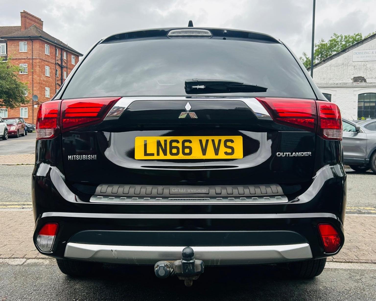 Mitsubishi Outlander