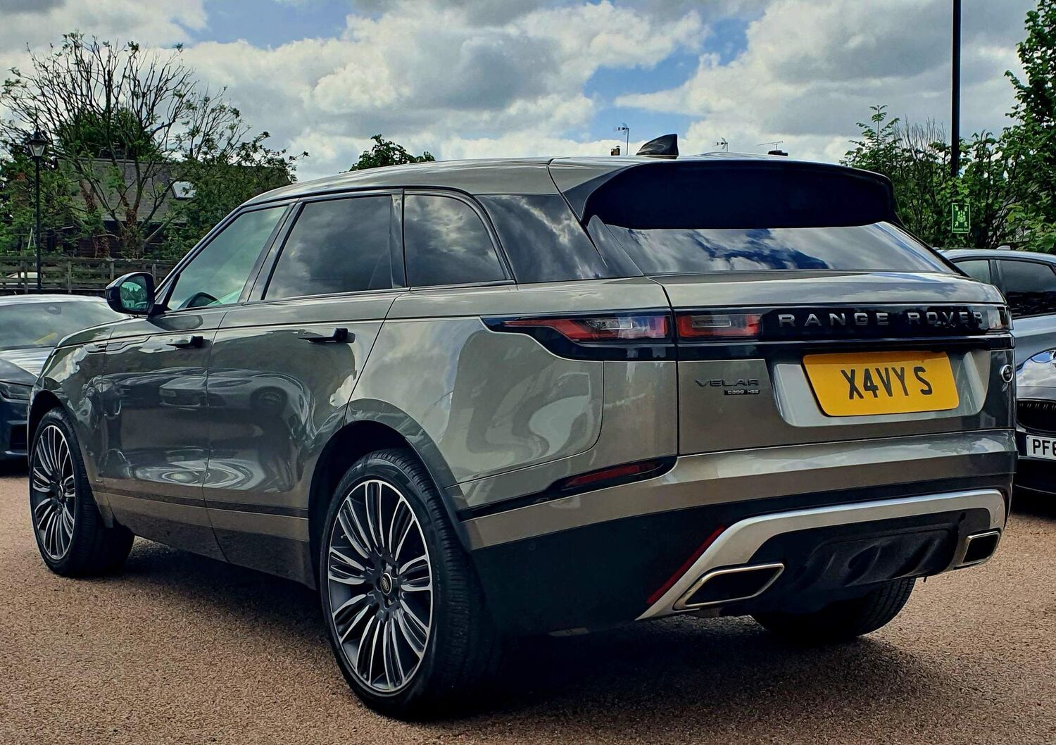 Land Rover Range Rover Velar