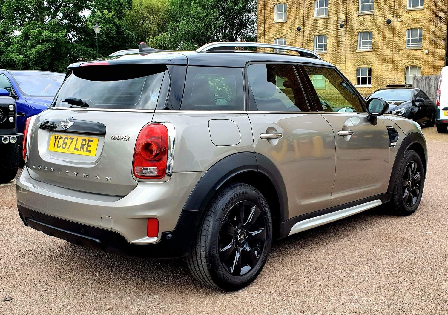 MINI Countryman