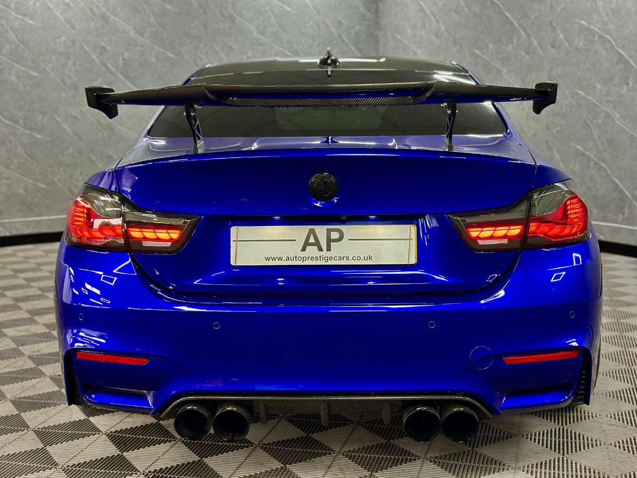 BMW M4