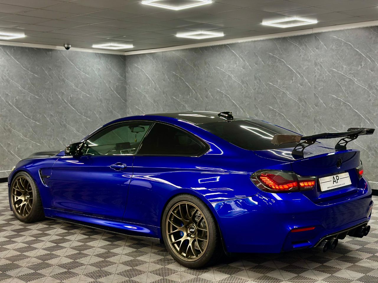 BMW M4