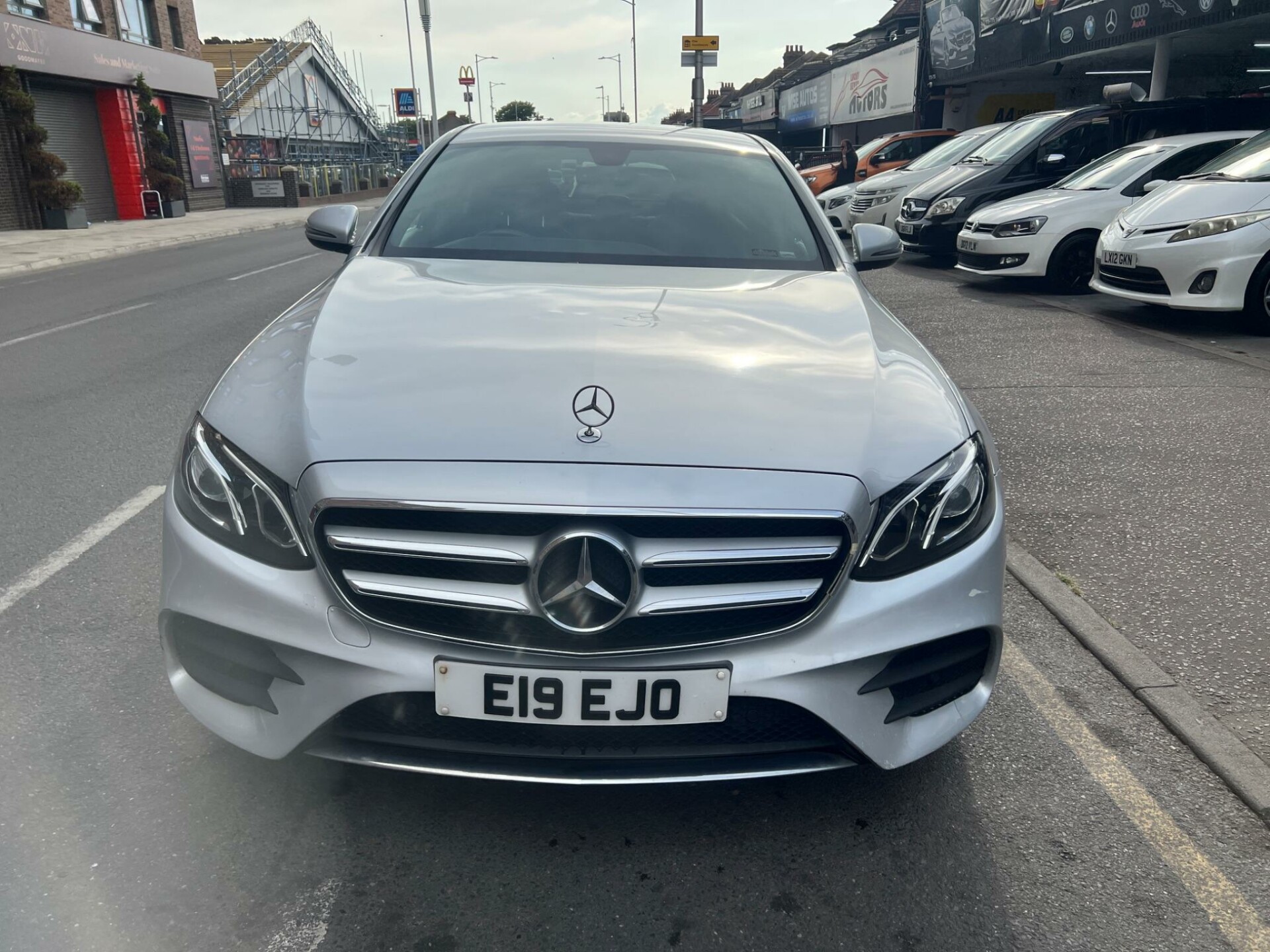 Mercedes Benz E Class