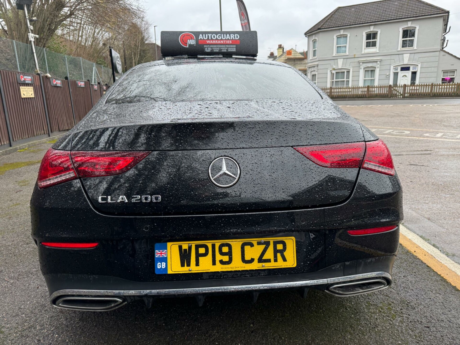 Mercedes Benz CLA