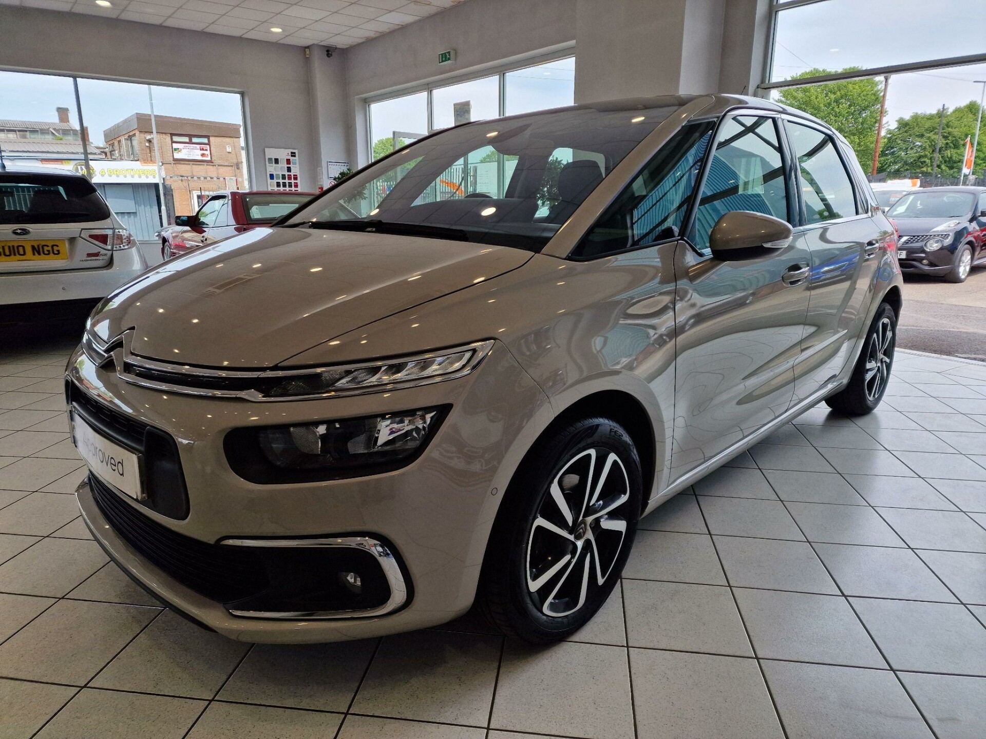 Citroen C4