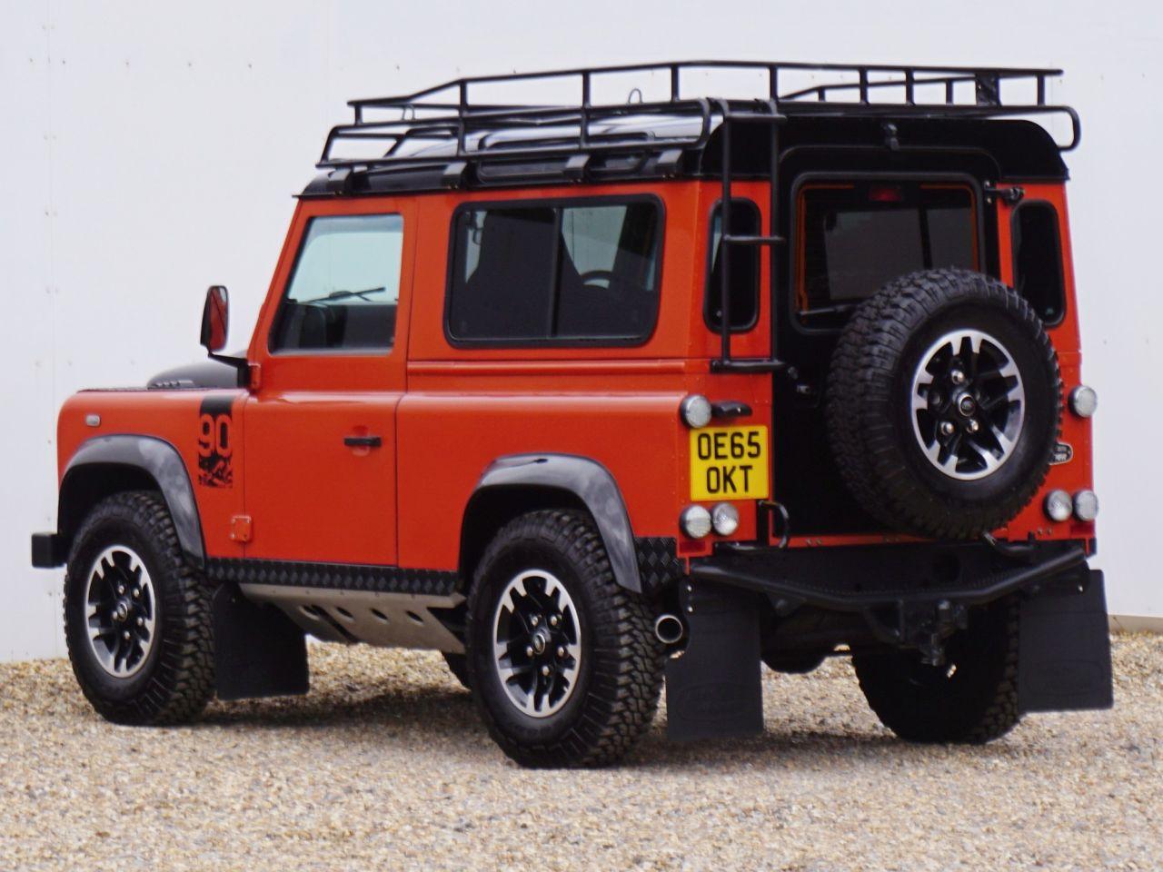 Land Rover Defender
