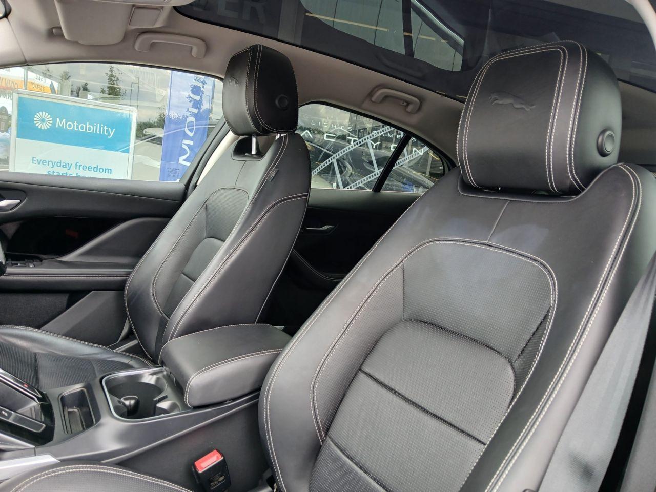 Jaguar I Pace