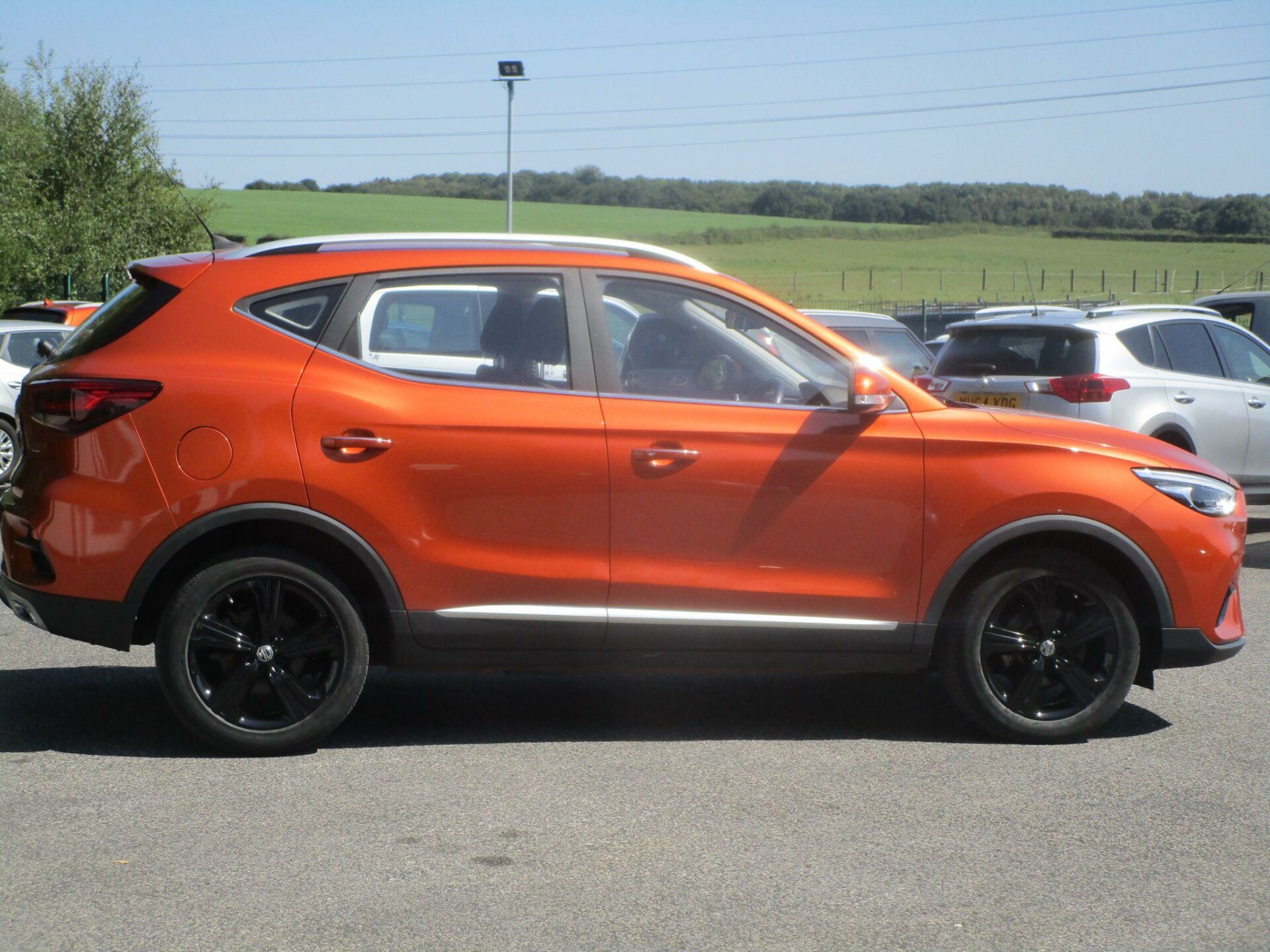 MG ZS