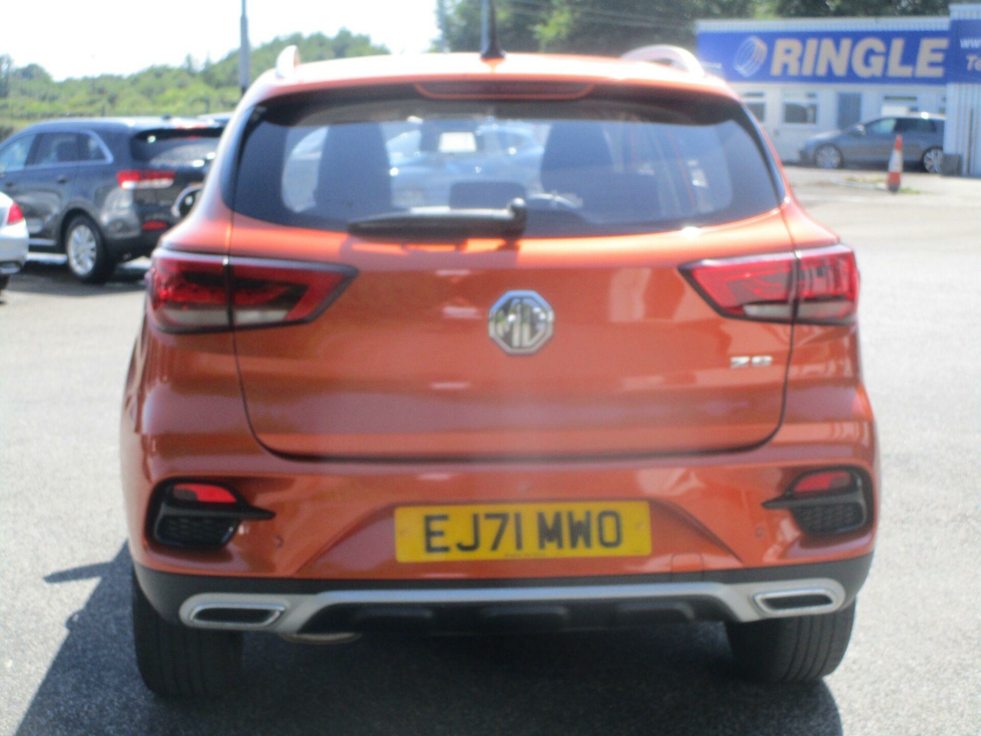 MG ZS