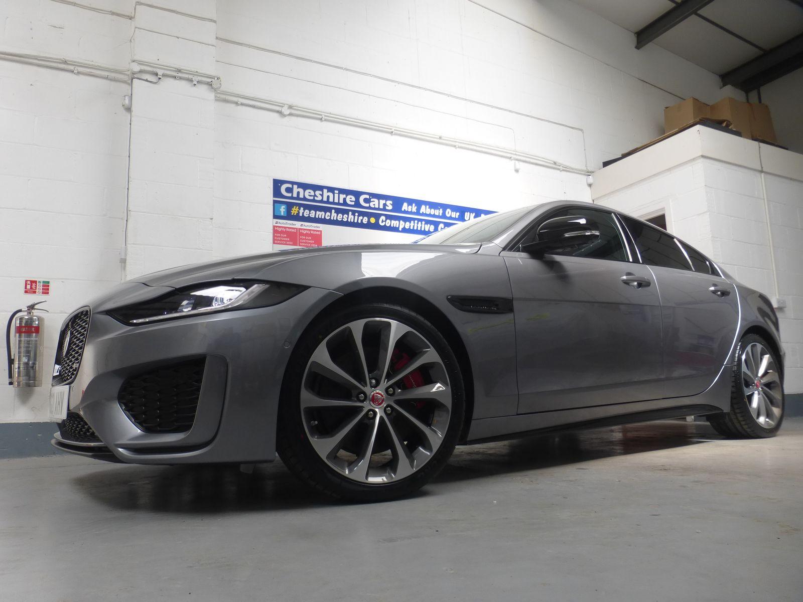 Jaguar XE