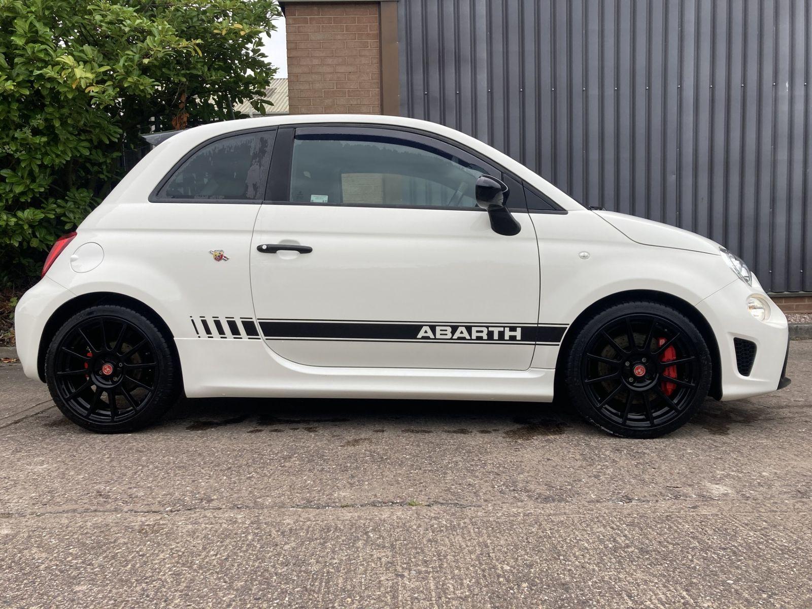 Abarth 595