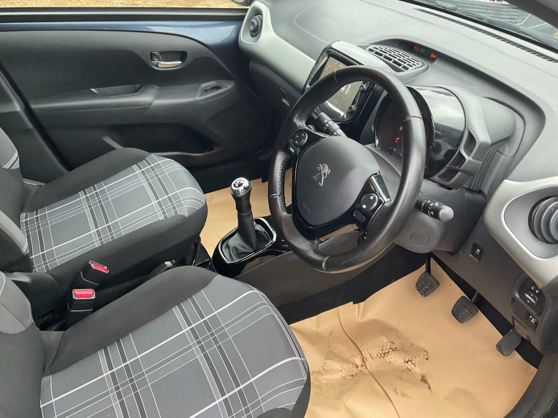 Peugeot 108