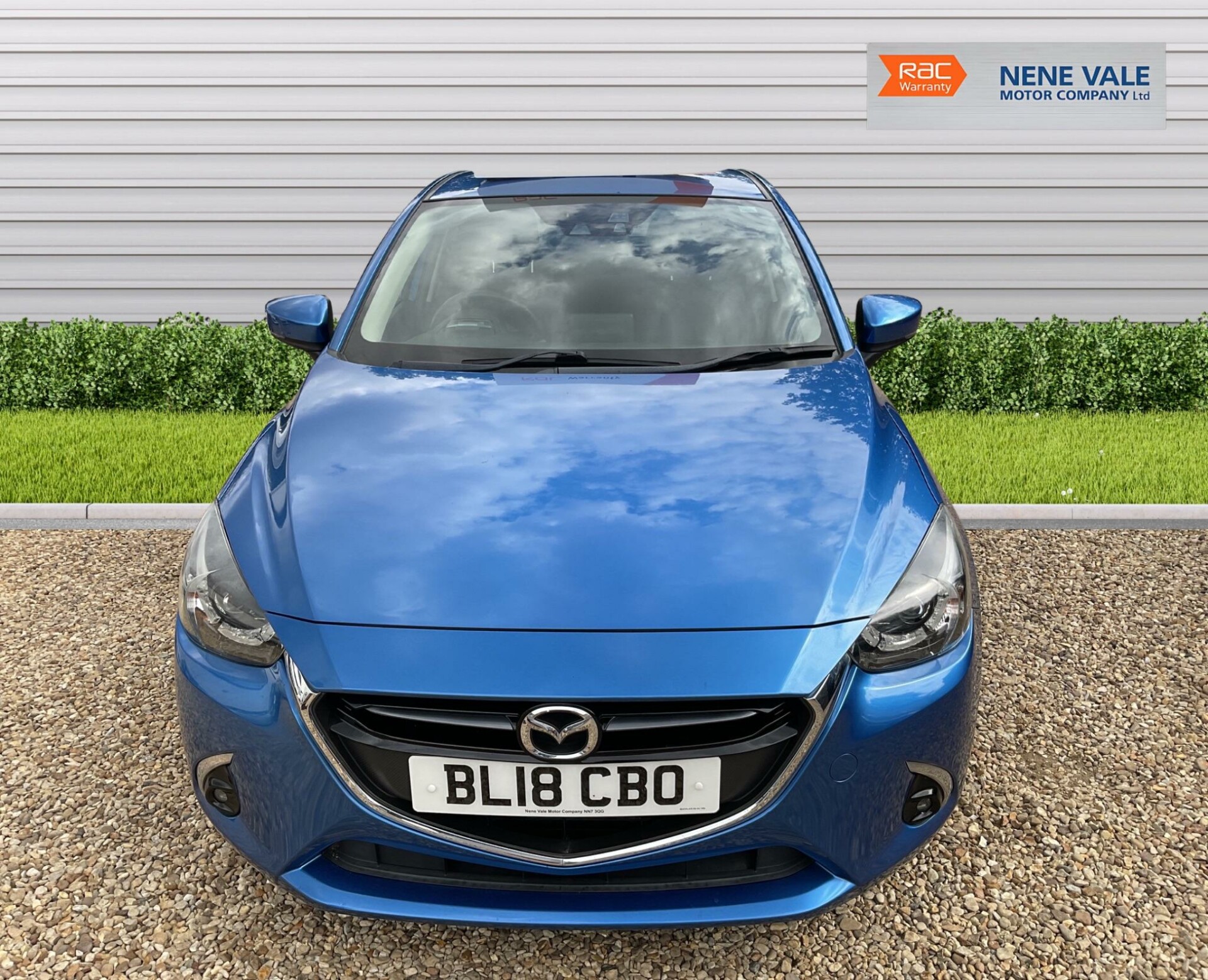 Mazda 2
