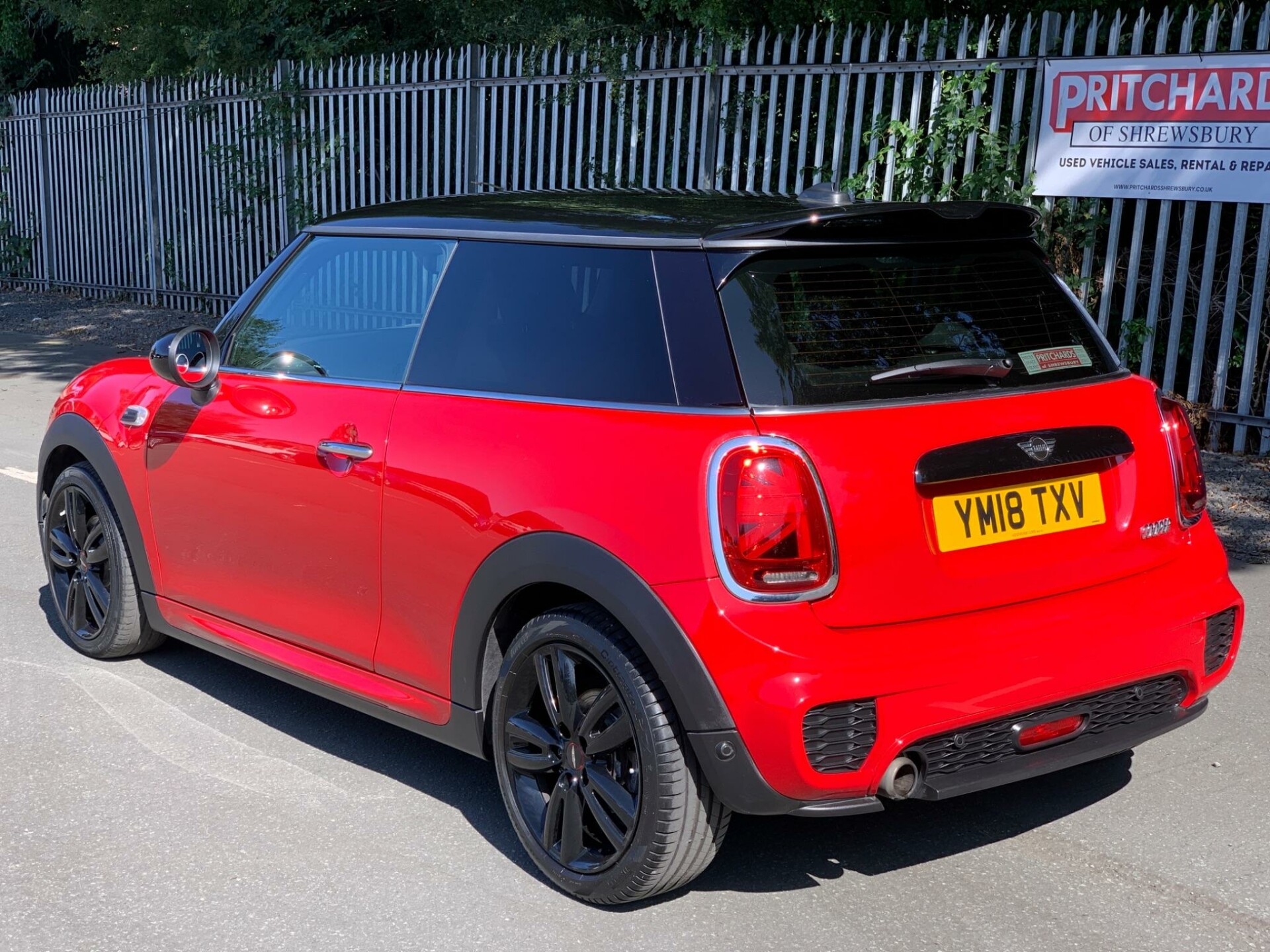 MINI Hatch