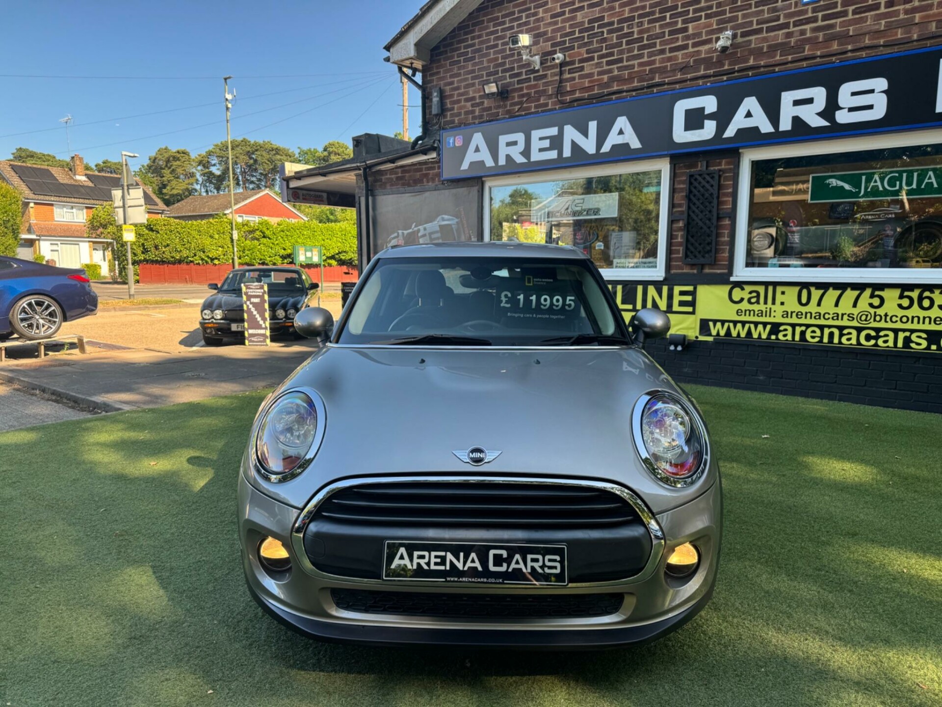 MINI Hatch