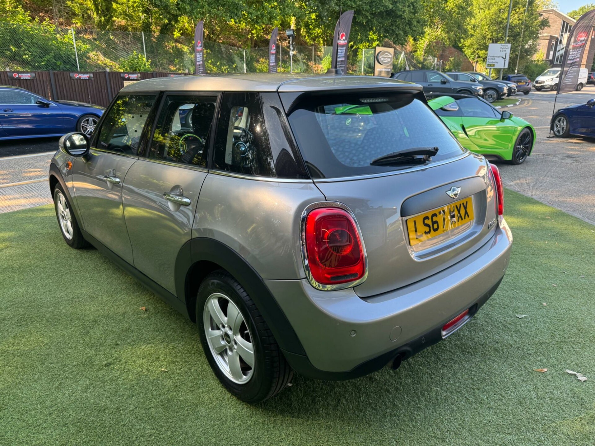 MINI Hatch