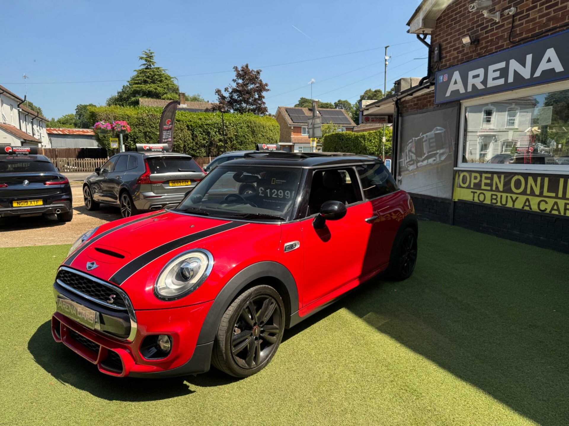 MINI Hatch