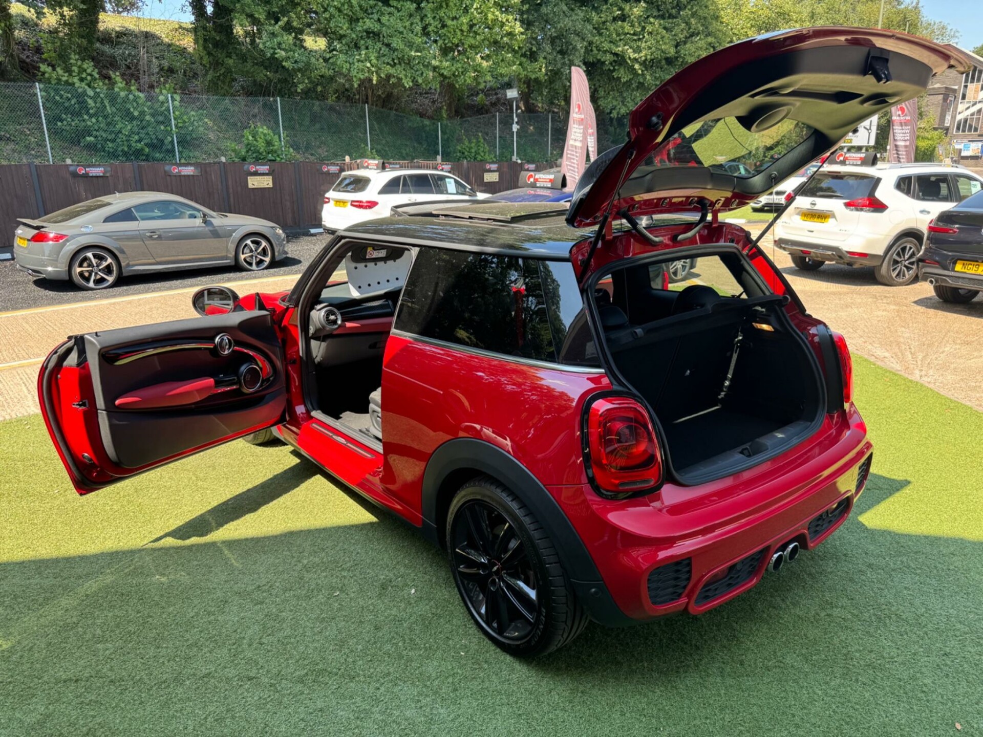 MINI Hatch