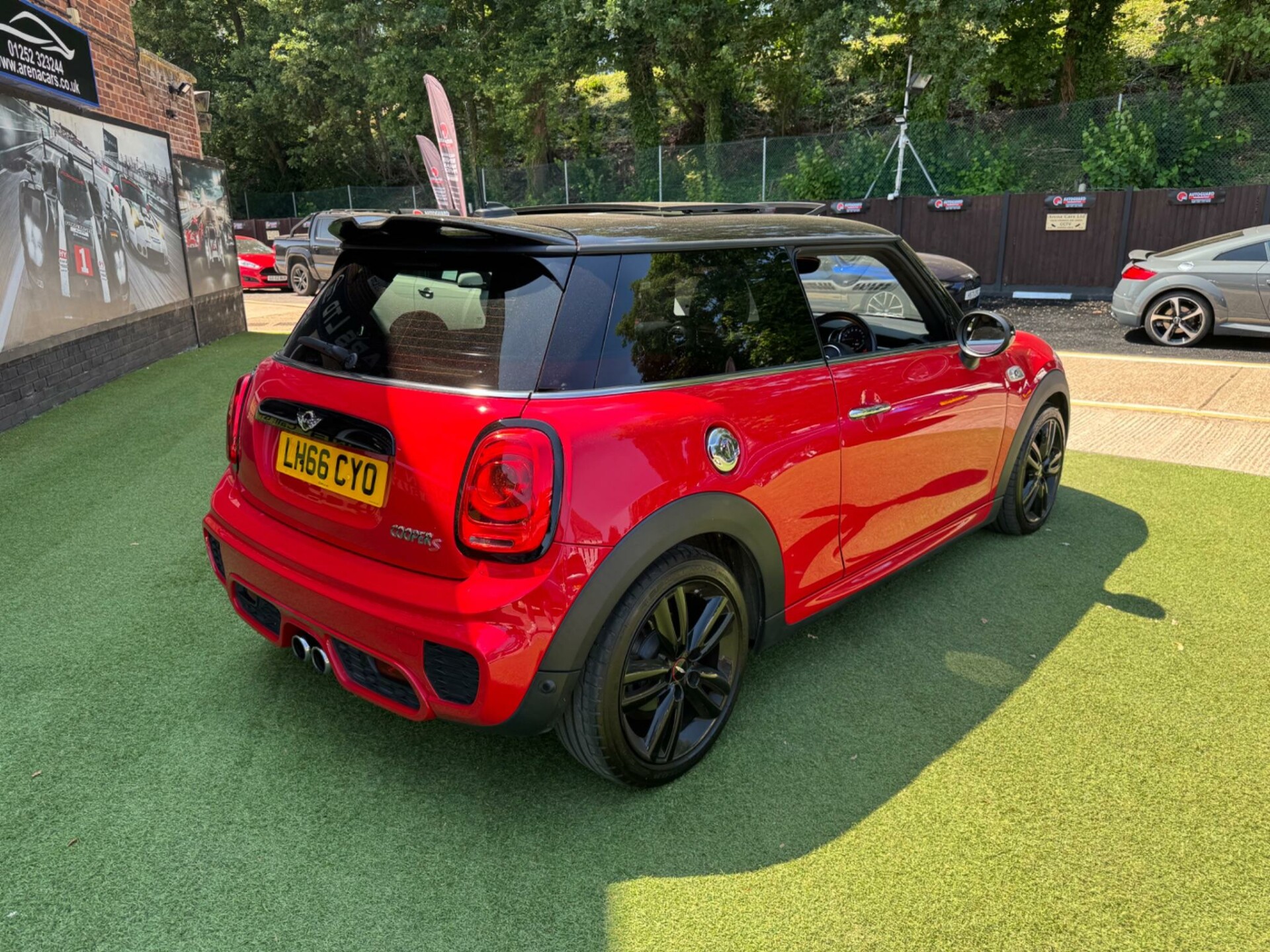 MINI Hatch