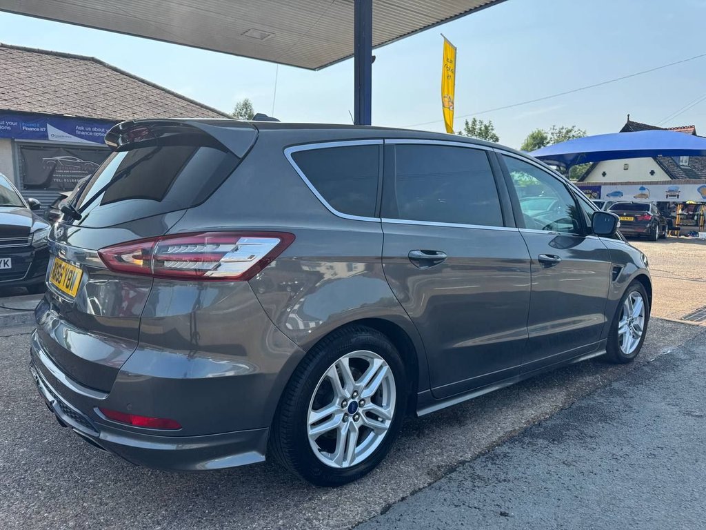 Ford S Max