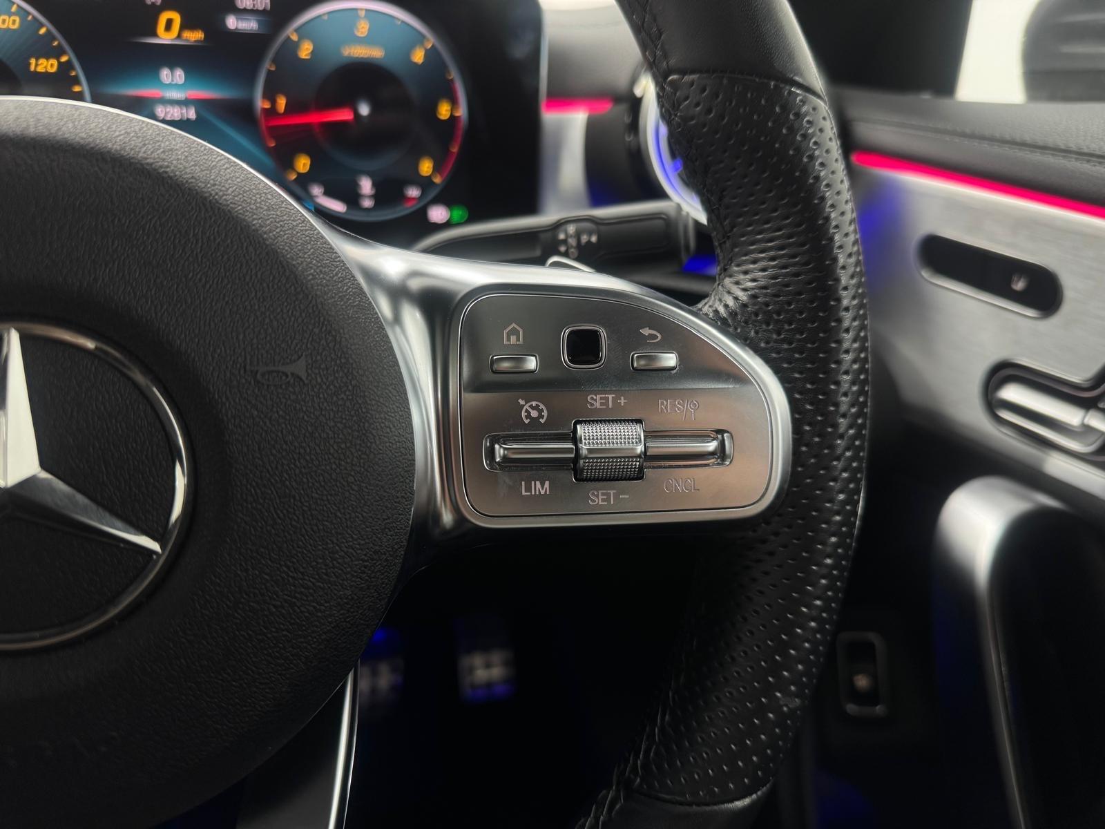 Mercedes Benz CLA