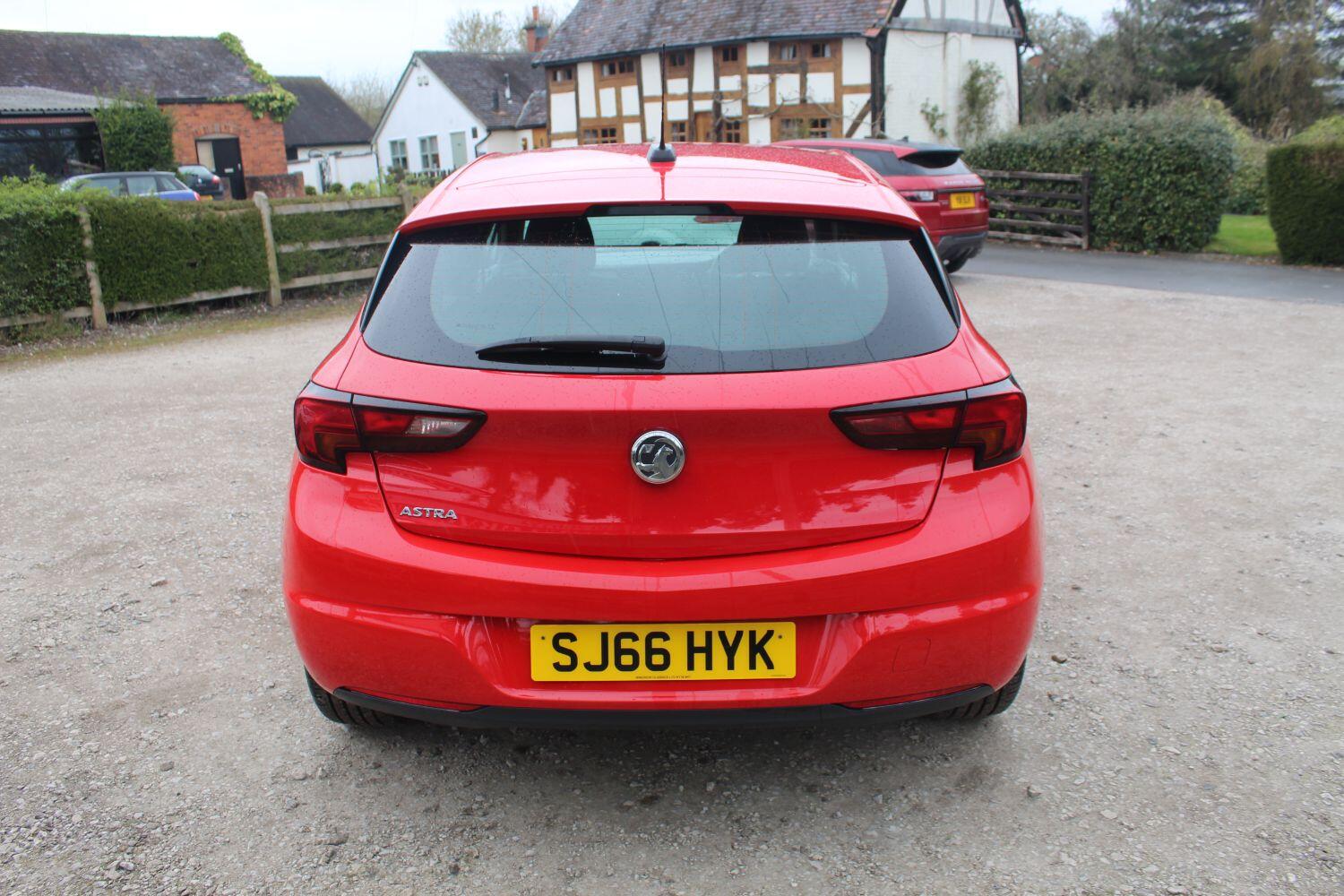 Vauxhall Astra