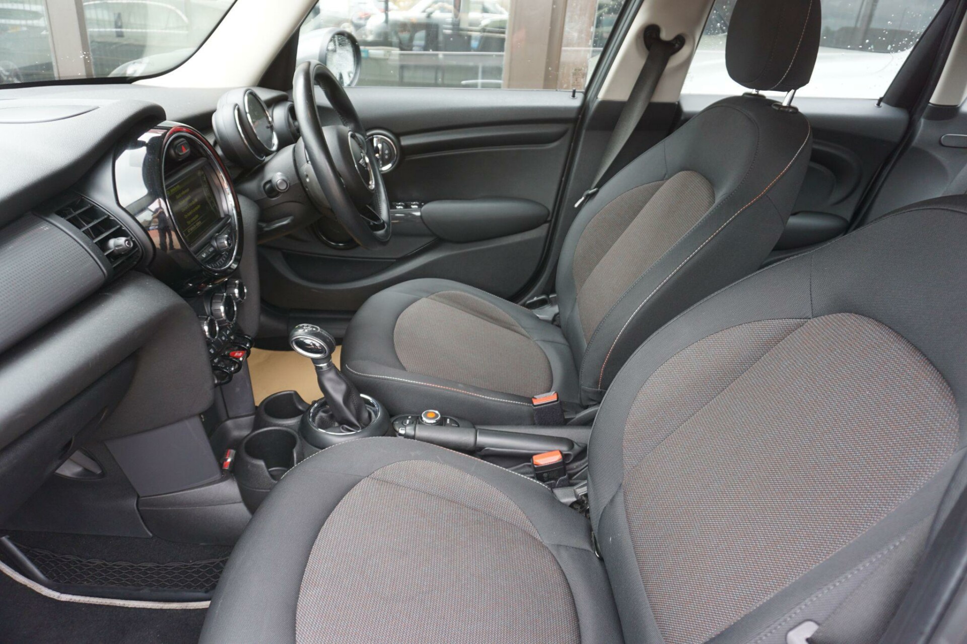 MINI Hatch