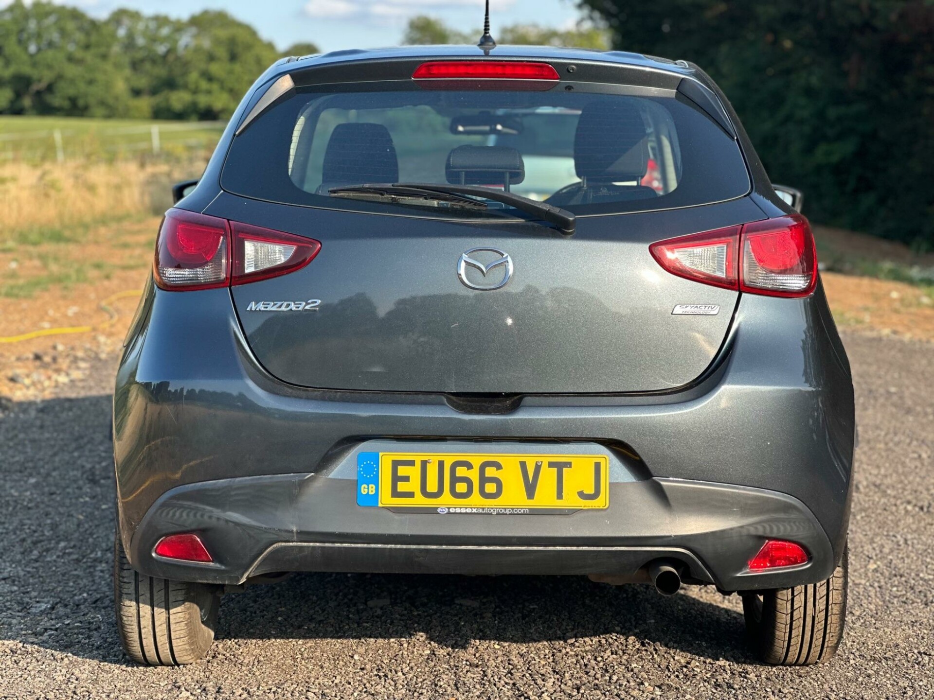 Mazda 2