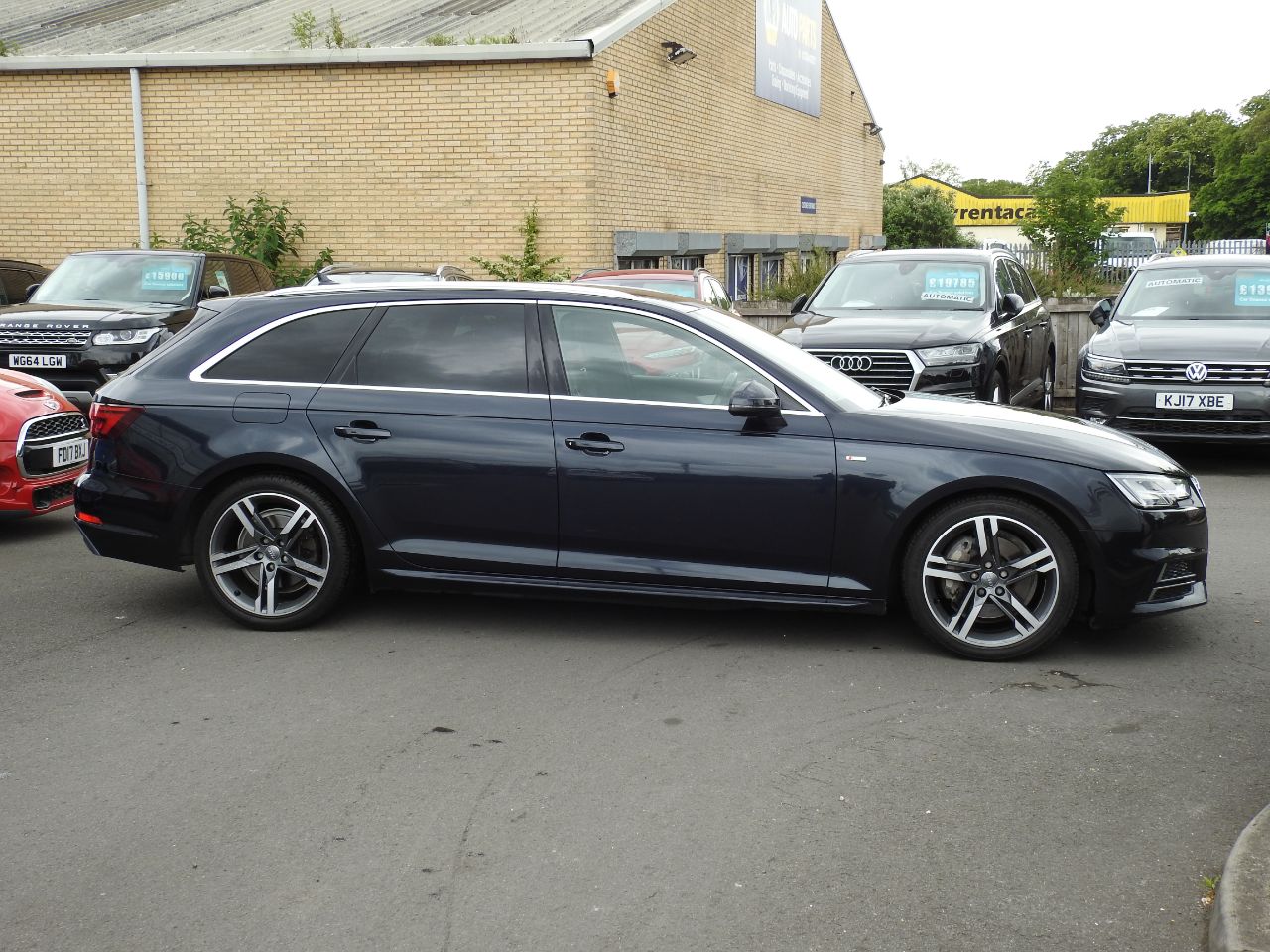 Audi A4