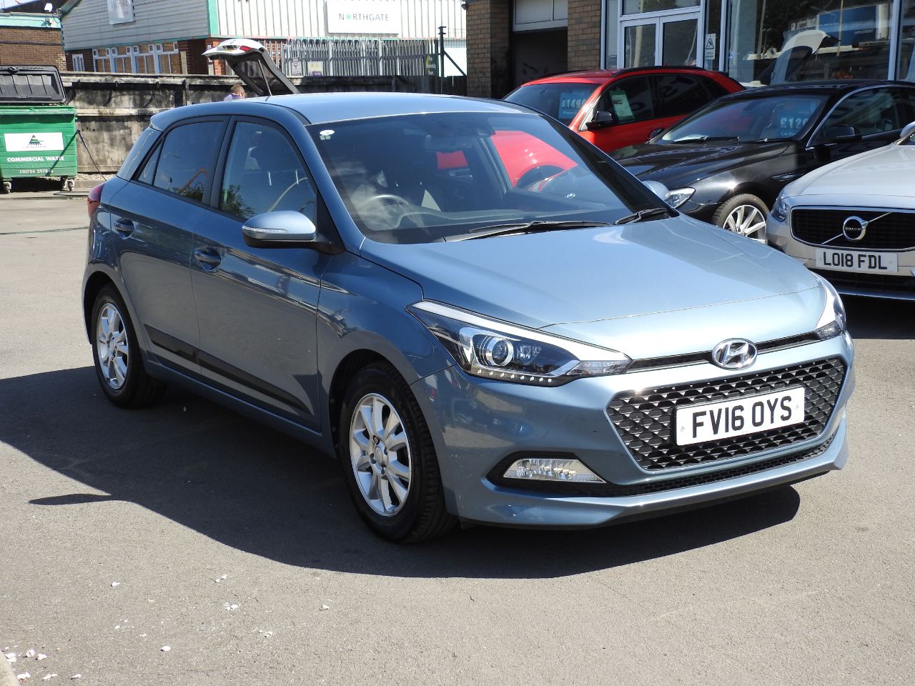 Hyundai i20