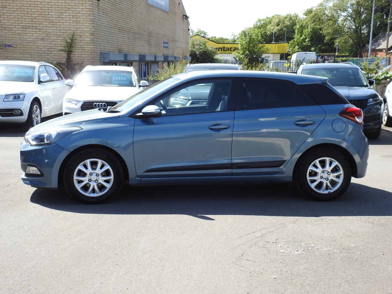Hyundai i20