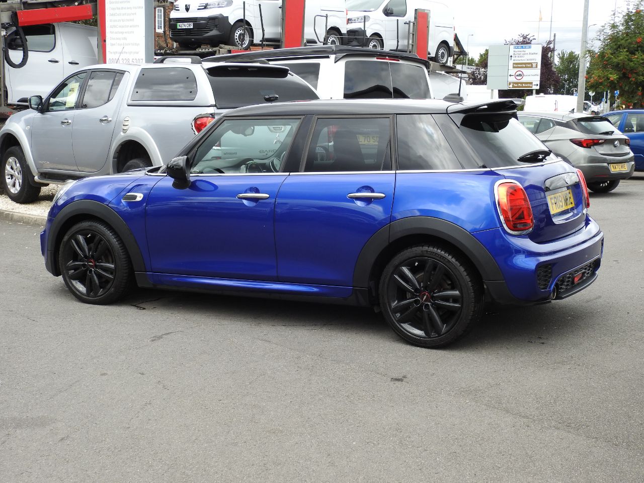 MINI Hatch