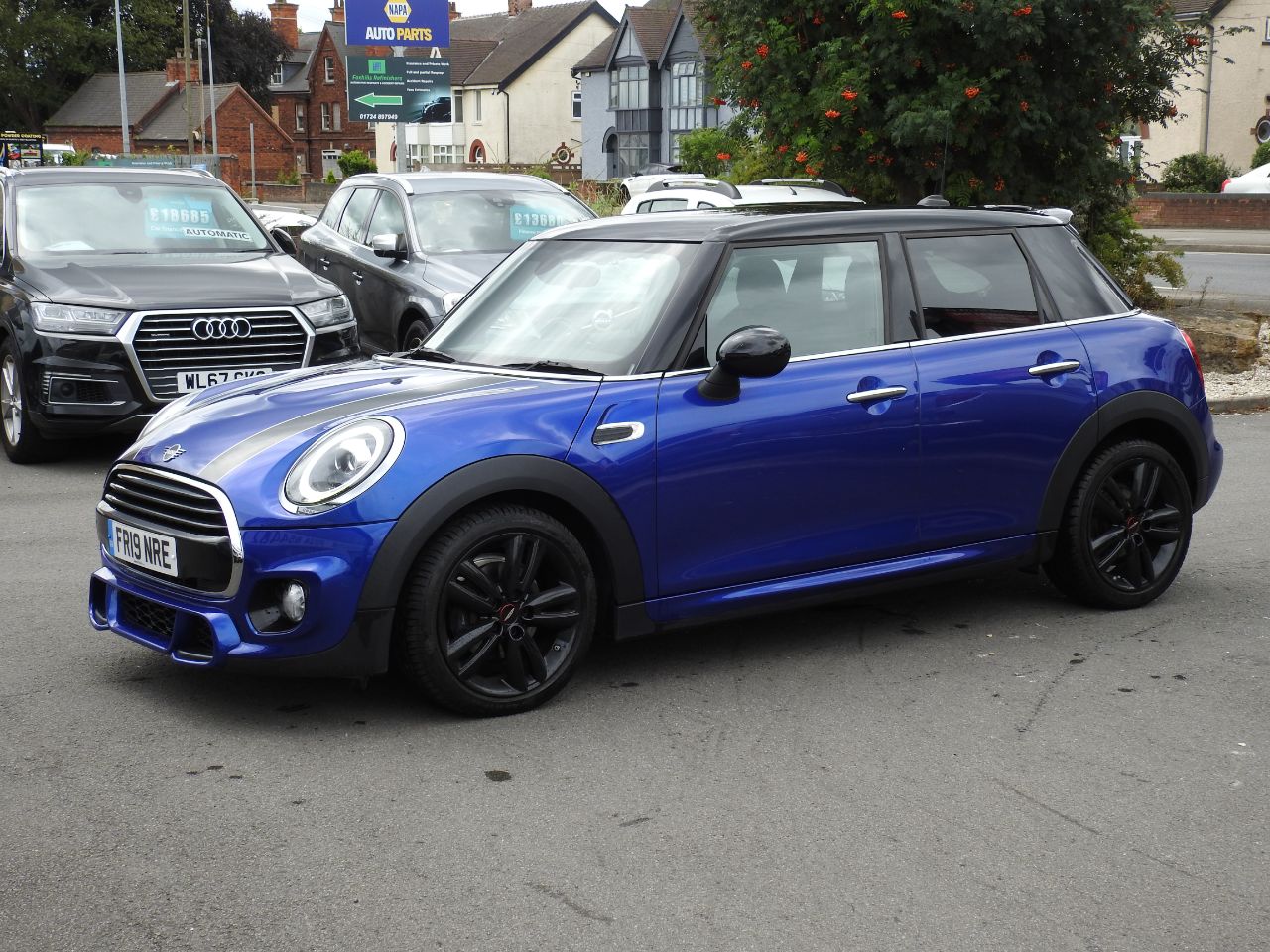 MINI Hatch