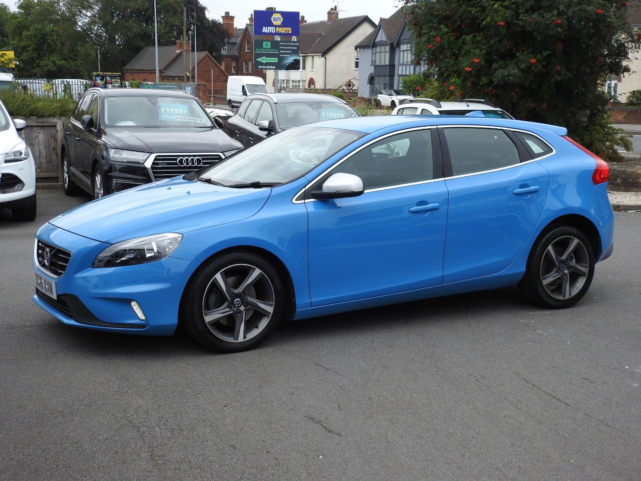 Volvo V40
