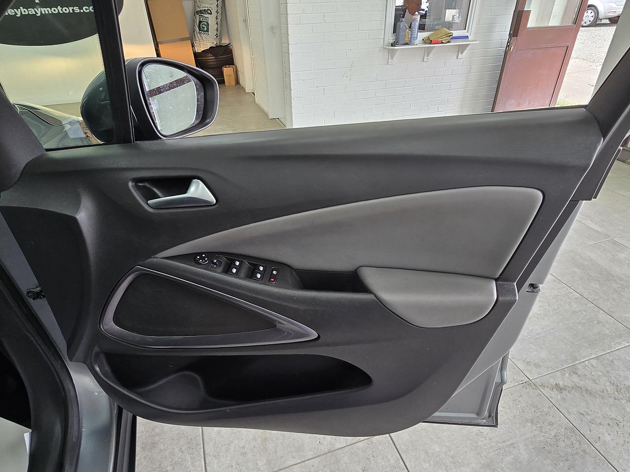 Vauxhall Crossland
