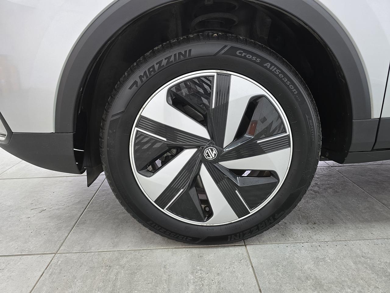 MG ZS