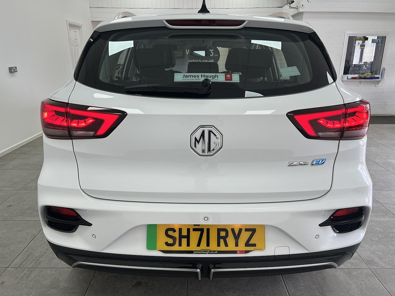 MG ZS