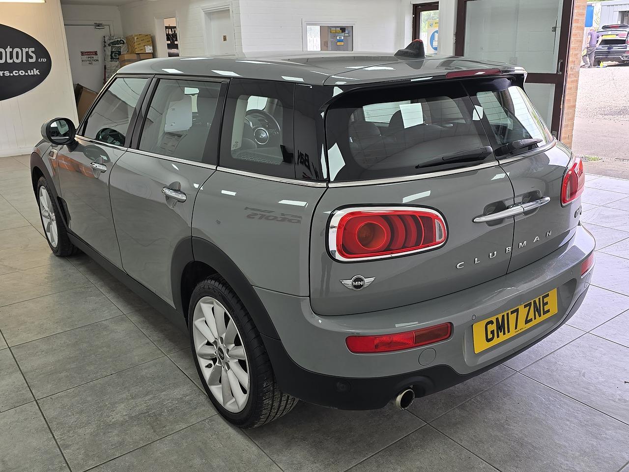 MINI Clubman