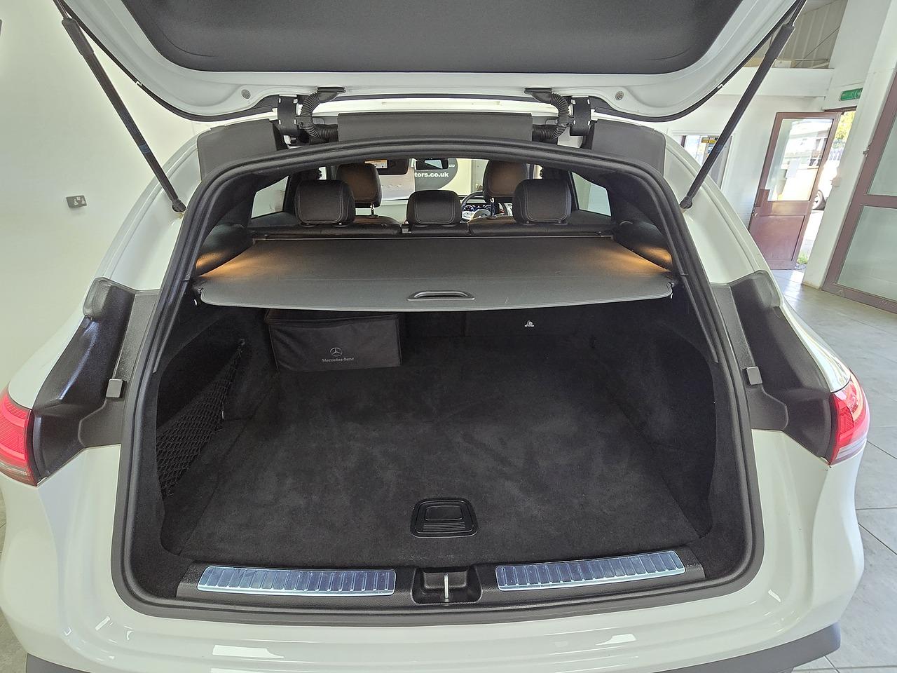 Mercedes Benz Eqc
