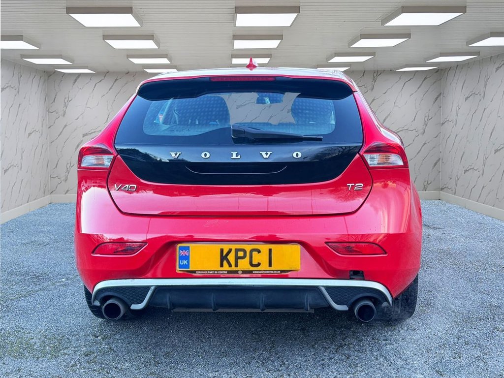 Volvo V40