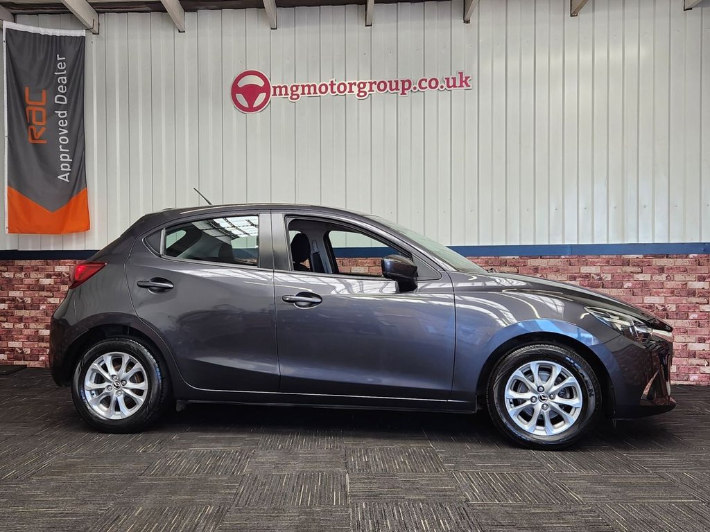 Mazda 2