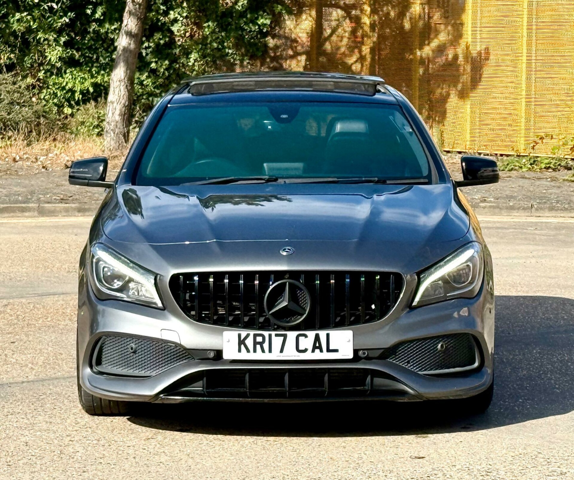 Mercedes Benz CLA