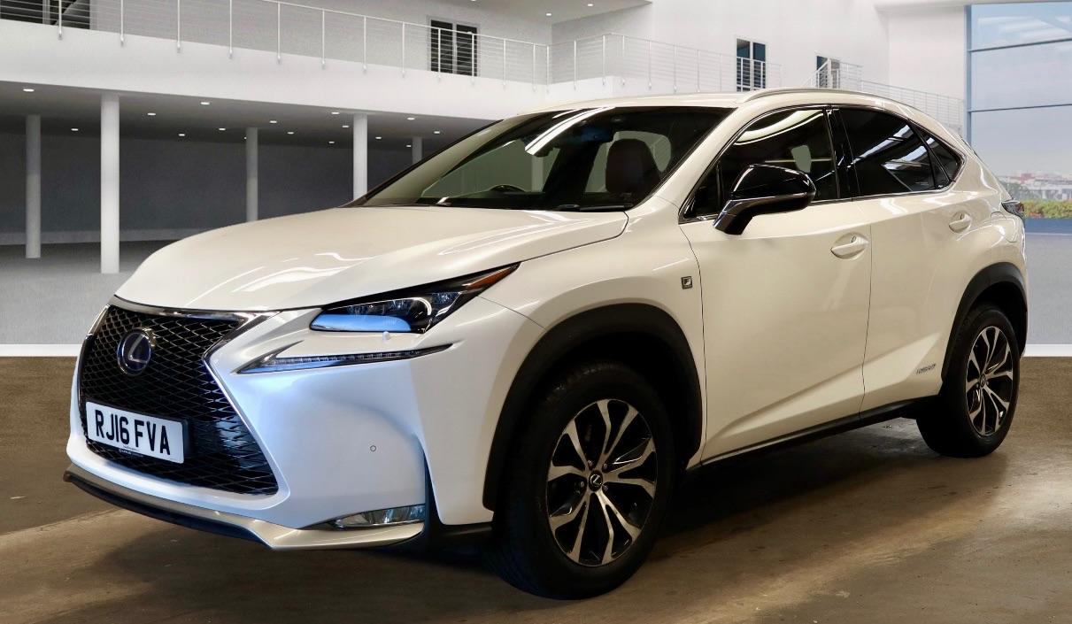 Lexus NX 300h