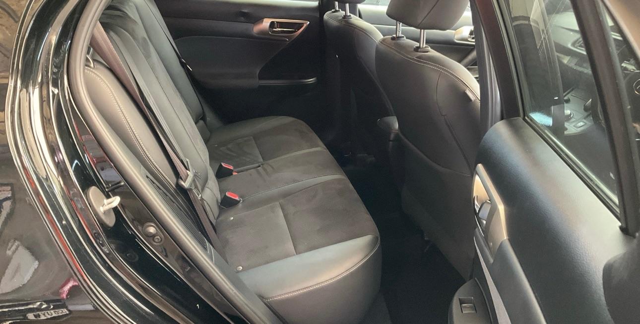 Lexus CT 200h