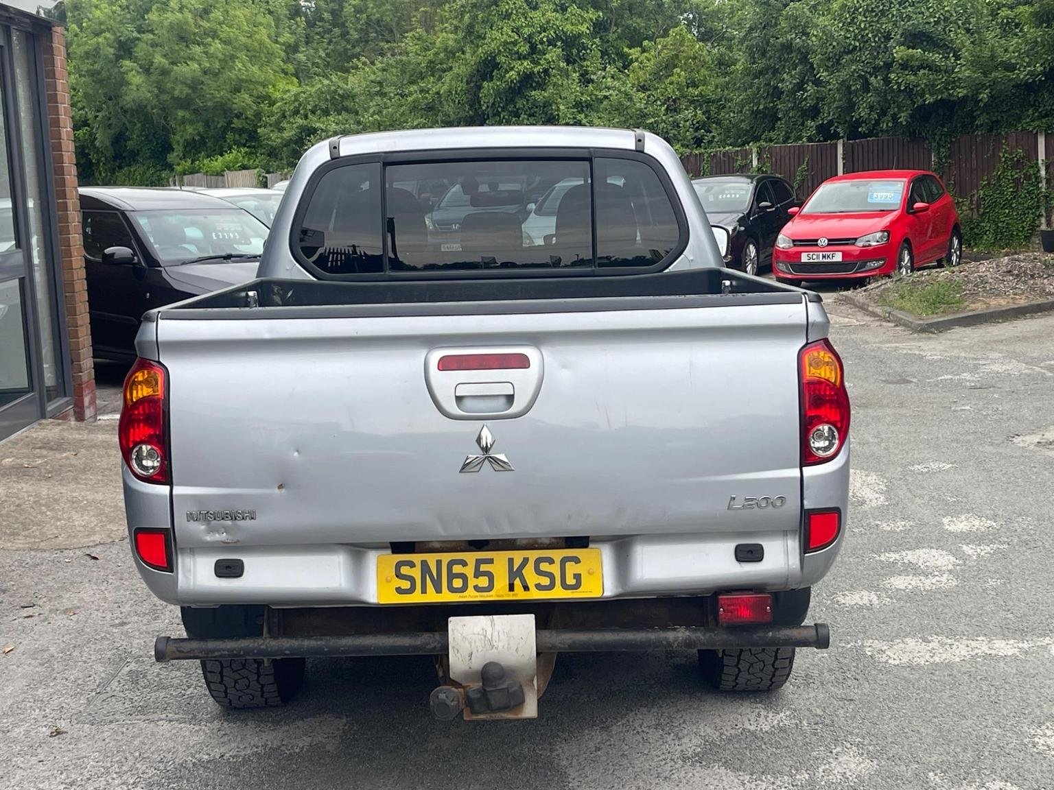 Mitsubishi L200