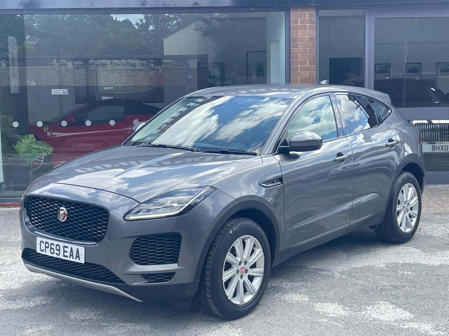 Jaguar E Pace