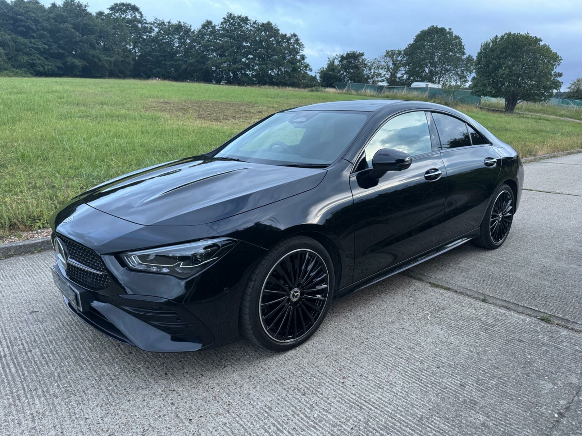 Mercedes Benz CLA