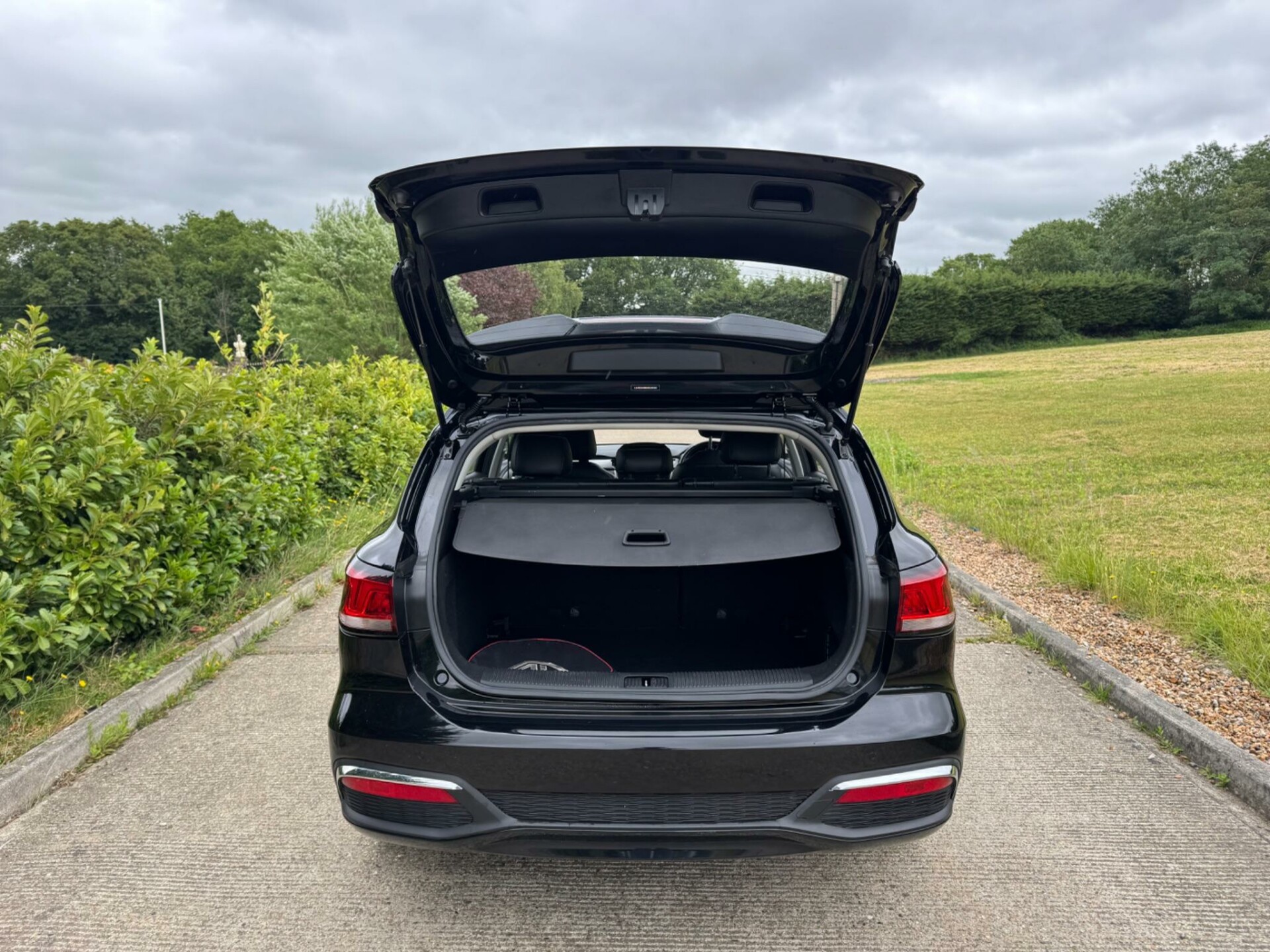 MG 5